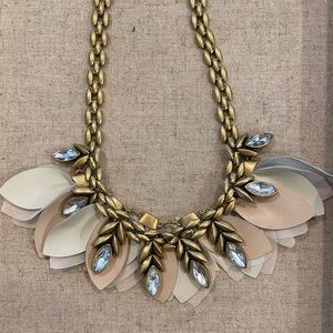 Stella & Dot Birdie Necklace